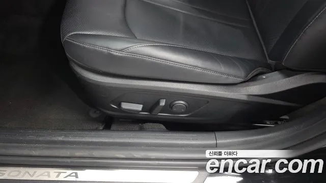 2021 Hyundai Sonata (DN8) 2.0 Sold VIN KMHL141EBMA114488 – rear exterior