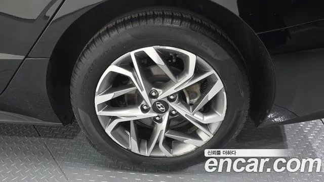 2021 Hyundai Sonata (DN8) 2.0 Sold VIN KMHL141EBMA114488 – side profile