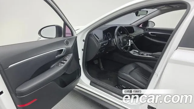 2021 Hyundai Sonata (DN8) 2.0 Sold VIN KMHL141EBMA115158 – engine bay