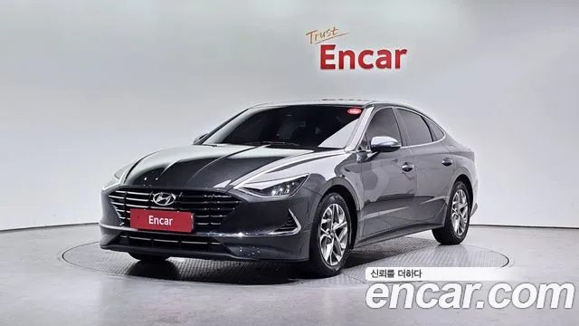 2021 Hyundai Sonata (DN8) 2.0 Sold VIN KMHL141EBMA126976 – dashboard