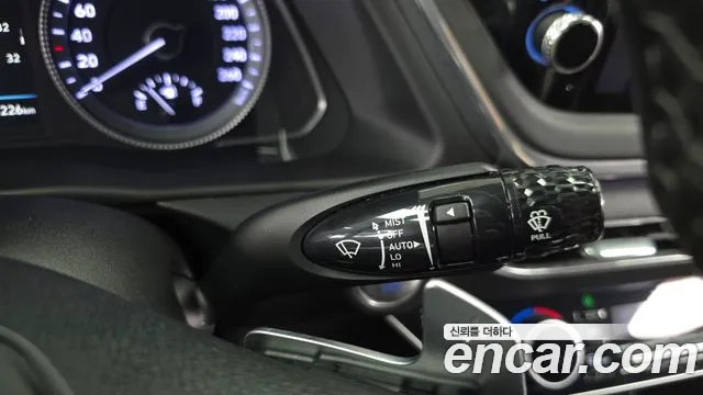 2022 Hyundai Sonata (DN8) 2.0 Sold VIN KMHL141EBNA189990 – interior seats