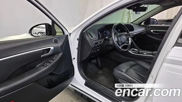 2022 Hyundai Sonata (DN8) 2.0 Sold VIN KMHL141EBNA199437 – odometer reading