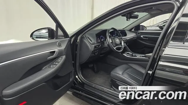 2022 Hyundai Sonata (Dn8) 2.0 Sold VIN KMHL141EBNA224205 – front exterior