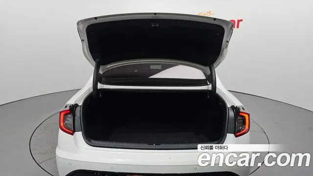 2022 Hyundai Sonata (DN8) 2.0 Sold VIN KMHL141EBNA234956 – dashboard