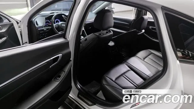2022 Hyundai Sonata (Dn8) 2.0 Sold VIN KMHL141EBNA239969 – front exterior