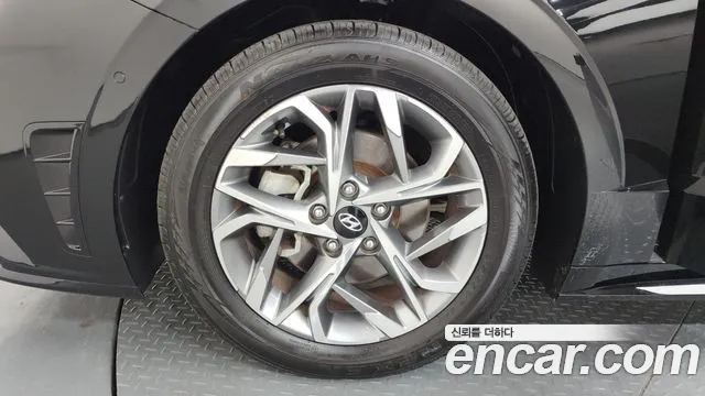 2022 Hyundai Sonata (DN8) 2.0 Sold VIN KMHL141EBNA240159 – undercarriage