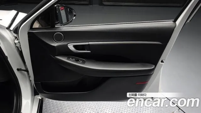 2022 Hyundai Sonata (DN8) 2.0 Sold VIN KMHL141EBNA241890 – rear exterior
