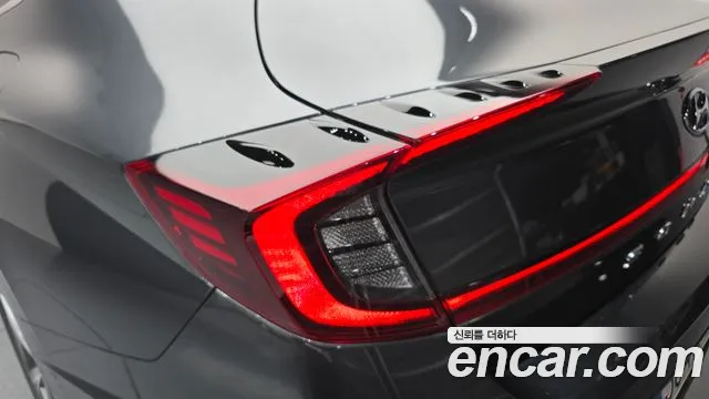 2022 Hyundai Sonata (DN8) 2.0 Sold VIN KMHL141EBNA256770 – odometer reading