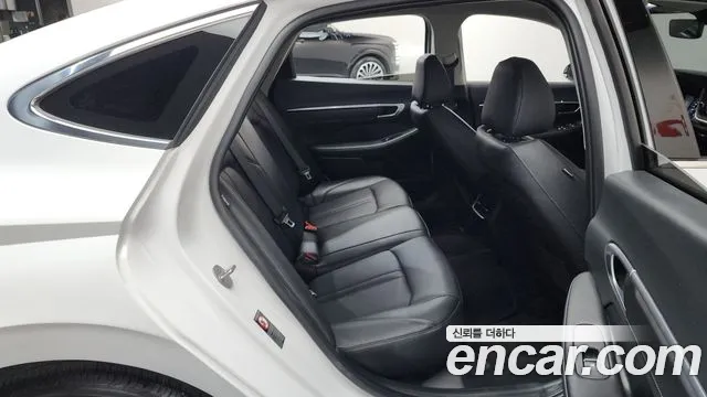 2023 Hyundai Sonata (DN8) 2.0 Sold VIN KMHL141EBPA259742 – interior seats 2023 Hyundai Sonata (DN8) 2.0 Sold VIN KMHL141EBPA259742 – interior seats