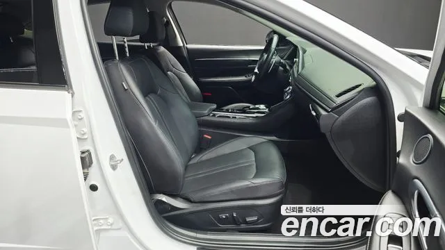 2023 Hyundai Sonata (DN8) 2.0 Sold VIN KMHL141EBPA274272 – dashboard