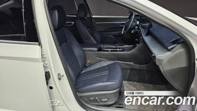2024 Hyundai Sonata The Edge (DN8) 1.6 Turbo Sold VIN KMHL2412BRA322718 – dashboard