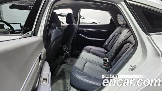 2024 Hyundai Sonata The Edge (DN8) 1.6 Turbo Sold VIN KMHL2412BRA402369 – undercarriage