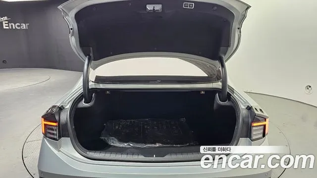 2024 Hyundai Sonata The Edge (DN8) 1.6 Turbo Sold VIN KMHL2412BRA414764 – interior seats