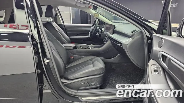 2024 Hyundai Sonata The Edge (DN8) 1.6 Turbo Sold VIN KMHL2412BRA426912 – rear exterior