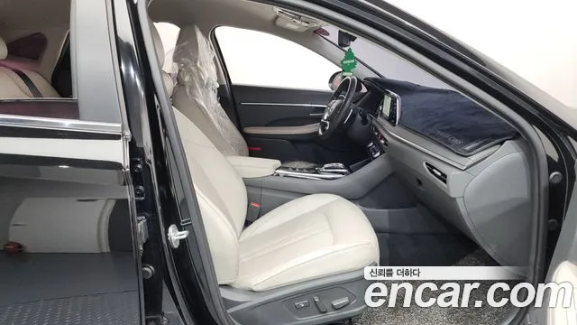 2020 Hyundai Sonata (DN8) 2.0 Sold VIN KMHL241EBLA008936 – undercarriage