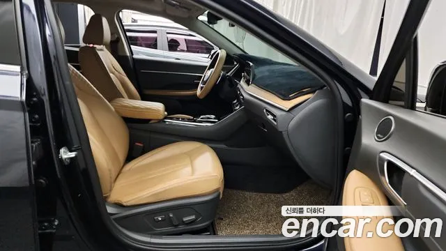 2020 Hyundai Sonata (Dn8) 2.0 Sold VIN KMHL241EBLA083774 – front exterior