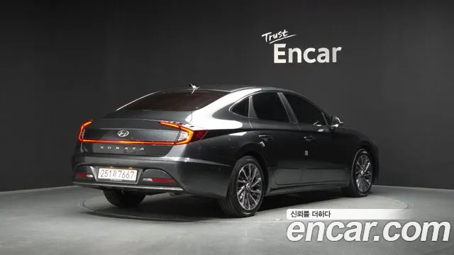 2020 Hyundai Sonata (DN8) 2.0 Sold VIN KMHL241EBLA100107 – interior seats 2020 Hyundai Sonata (DN8) 2.0 Sold VIN KMHL241EBLA100107 – interior seats