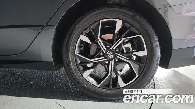 2025 Hyundai Sonata The Edge (DN8) 2.0 VIN KMHL241EBSA503155