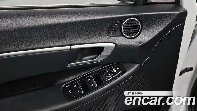 2021 Hyundai Sonata Hybrid (DN8) Premium Sold VIN KMHL241JBMA014964 – undercarriage 2021 Hyundai Sonata Hybrid (DN8) Premium Sold VIN KMHL241JBMA014964 – undercarriage