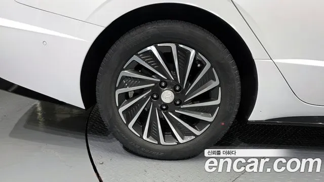 2022 Hyundai Sonata Hybrid (DN8) Premium Plus VIN KMHL241JBNA044892