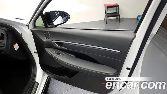 2022 Hyundai Sonata Hybrid (DN8) Premium Plus Sold VIN KMHL241JBNA044892 – photo 18