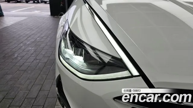 2022 Hyundai Sonata Hybrid (DN8) Premium Plus Sold VIN KMHL241JBNA046178 – rear exterior 2022 Hyundai Sonata Hybrid (DN8) Premium Plus Sold VIN KMHL241JBNA046178 – rear exterior