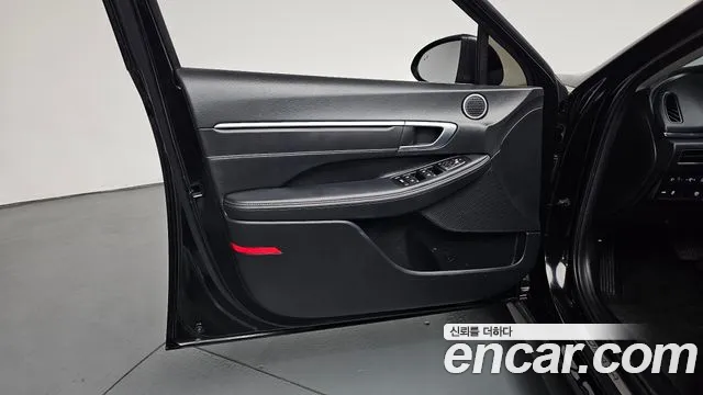 2022 Hyundai Sonata Hybrid (DN8) Premium Plus Sold VIN KMHL241JBNA046911 – rear exterior