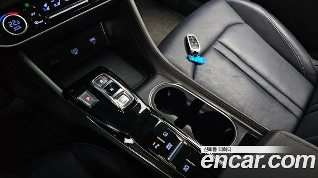 2022 Hyundai Sonata Hybrid (DN8) Premium Plus Sold VIN KMHL241JBNA048127 – side profile