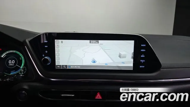 2022 Hyundai Sonata Hybrid (DN8) Premium Plus Sold VIN KMHL241JBNA049267 – photo 18