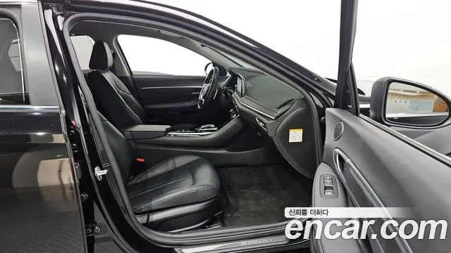 2022 Hyundai Sonata Hybrid (DN8) Premium Plus Sold VIN KMHL241JBNA050147 – photo 13