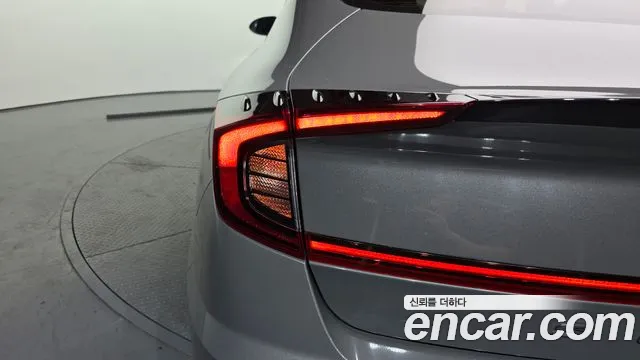 2022 Hyundai Sonata Hybrid (DN8) Premium Plus Sold VIN KMHL241JBNA053815 – trunk area