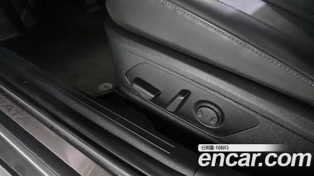 2022 Hyundai Sonata Hybrid (DN8) Premium Plus Sold VIN KMHL241JBNA053815 – photo 32