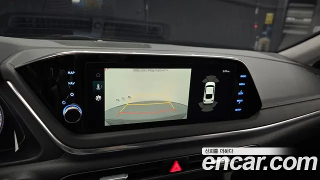 2023 Hyundai Sonata Hybrid (DN8) Premium Plus Sold VIN KMHL241JBPA057009 – exterior detail