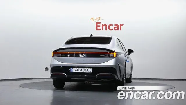 2024 Hyundai Sonata The Edge Hybrid (DN8) Exclusive Sold VIN KMHL241JBRA108875 – photo 14