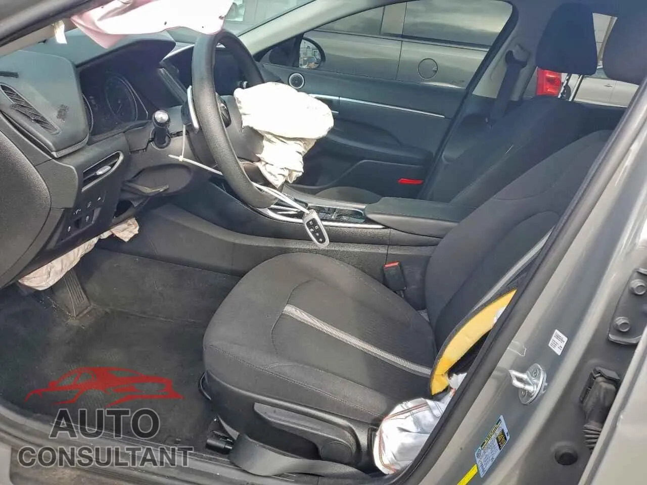 2020 HYUNDAI SONATA Damaged VIN KMHL24JJ3LA014037 – exterior detail