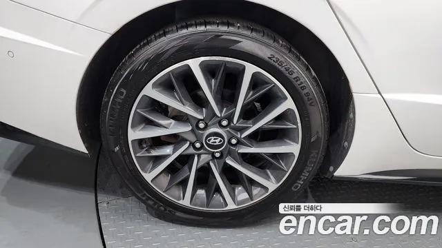 2020 Hyundai Sonata (DN8) 1.6 Turbo VIN KMHL3412BLA067056