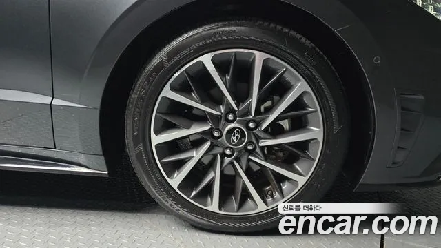 2020 Hyundai Sonata (DN8) 1.6 Turbo Sold VIN KMHL3412BLA069990 – interior seats