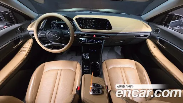 2020 Hyundai Sonata (DN8) 1.6 Turbo Sold VIN KMHL3412BLA069990 – engine bay
