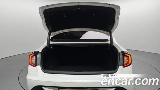 2020 Hyundai Sonata (DN8) 1.6 Turbo Sold VIN KMHL3412BLA077426 – engine bay