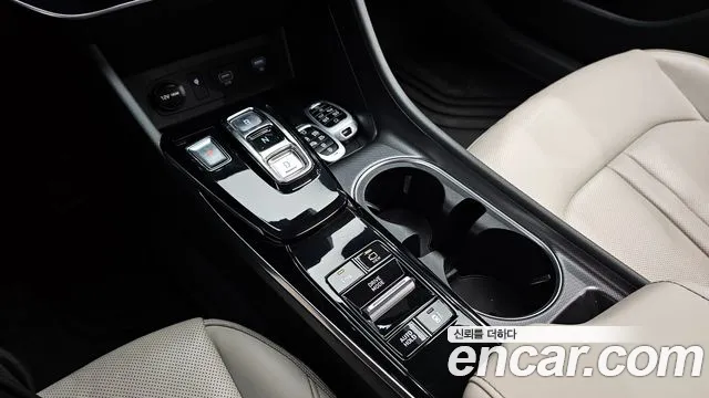 2020 Hyundai Sonata (Dn8) 1.6 Turbo Sold VIN KMHL3412BLA096480 – front exterior