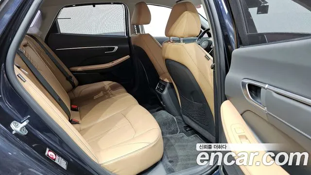 2021 Hyundai Sonata (Dn8) 1.6 Turbo Sold VIN KMHL3412BMA133831 – front exterior