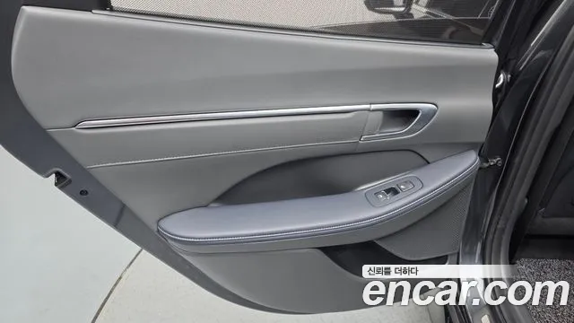 2021 Hyundai Sonata (DN8) 1.6 Turbo Sold VIN KMHL3412BMA135849 – interior seats