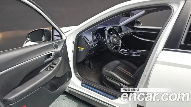 2020 Hyundai Sonata (DN8) 2.0 LPG(rental car) Sold VIN KMHL341DBLA007362 – front exterior 2020 Hyundai Sonata (DN8) 2.0 LPG(rental car) Sold VIN KMHL341DBLA007362 – front exterior