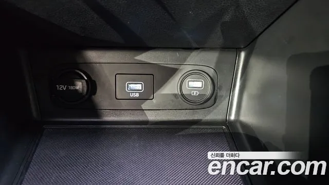 2020 Hyundai Sonata (DN8) 2.0 LPG(rental car) Sold VIN KMHL341DBLA008519 – interior seats