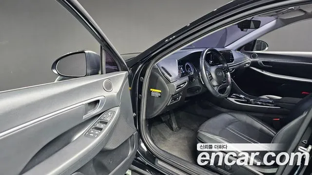 2020 Hyundai Sonata (DN8) 2.0 LPG(rental car) Sold VIN KMHL341DBLA008519 – exterior detail
