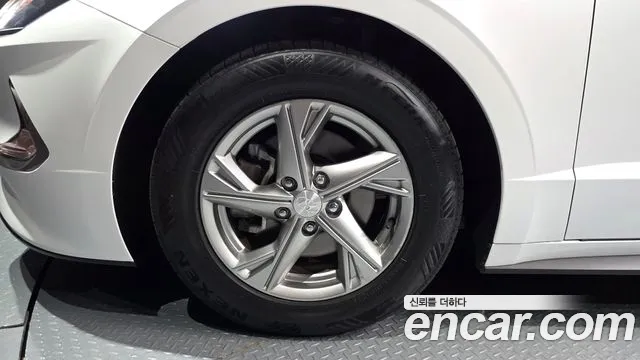 2020 Hyundai Sonata (DN8) 2.0 LPG(rental car) Sold VIN KMHL341DBLA012226 – dashboard