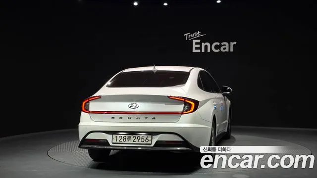 2020 Hyundai Sonata (DN8) 2.0 LPG(rental car) Sold VIN KMHL341DBLA012226 – exterior detail