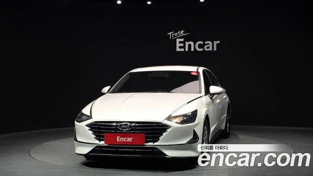 2020 Hyundai Sonata (DN8) 2.0 LPG(rental car) Sold VIN KMHL341DBLA012226 – trunk area