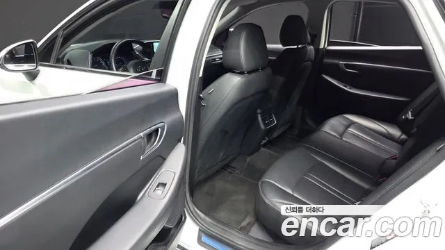 2020 Hyundai Sonata (DN8) 2.0 LPG(rental car) Sold VIN KMHL341DBLA012226 – photo 17