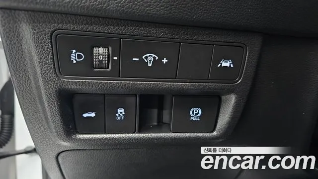 2020 Hyundai Sonata (DN8) 2.0 LPG(rental car) Sold VIN KMHL341DBLA024398 – undercarriage 2020 Hyundai Sonata (DN8) 2.0 LPG(rental car) Sold VIN KMHL341DBLA024398 – undercarriage